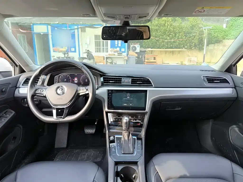Volkswagen Lamando — миниатюра 10