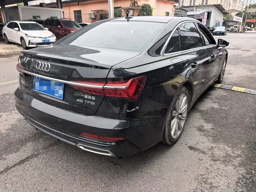 Audi A6L — миниатюра 15