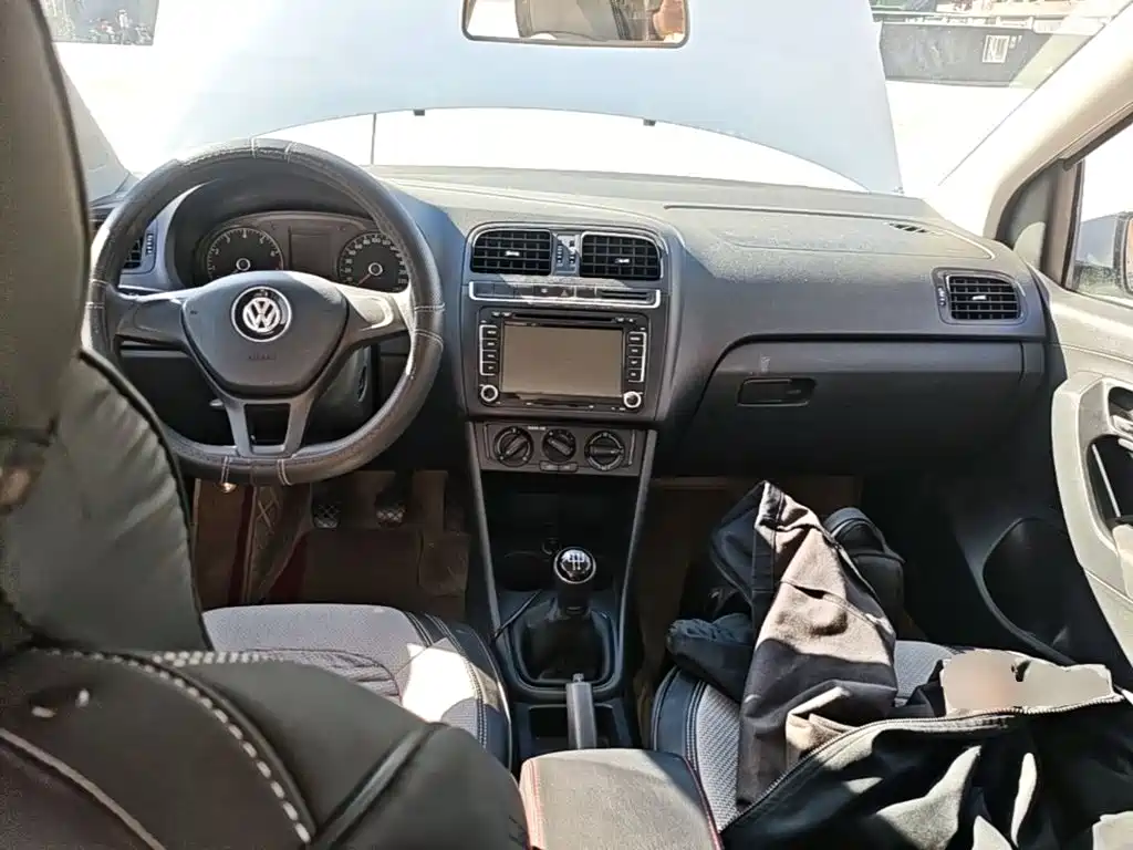 Volkswagen Polo — миниатюра 10