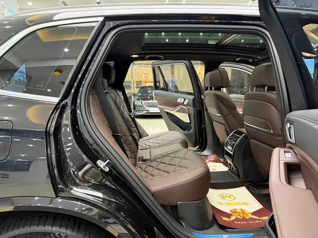 BMW X5 — миниатюра 9