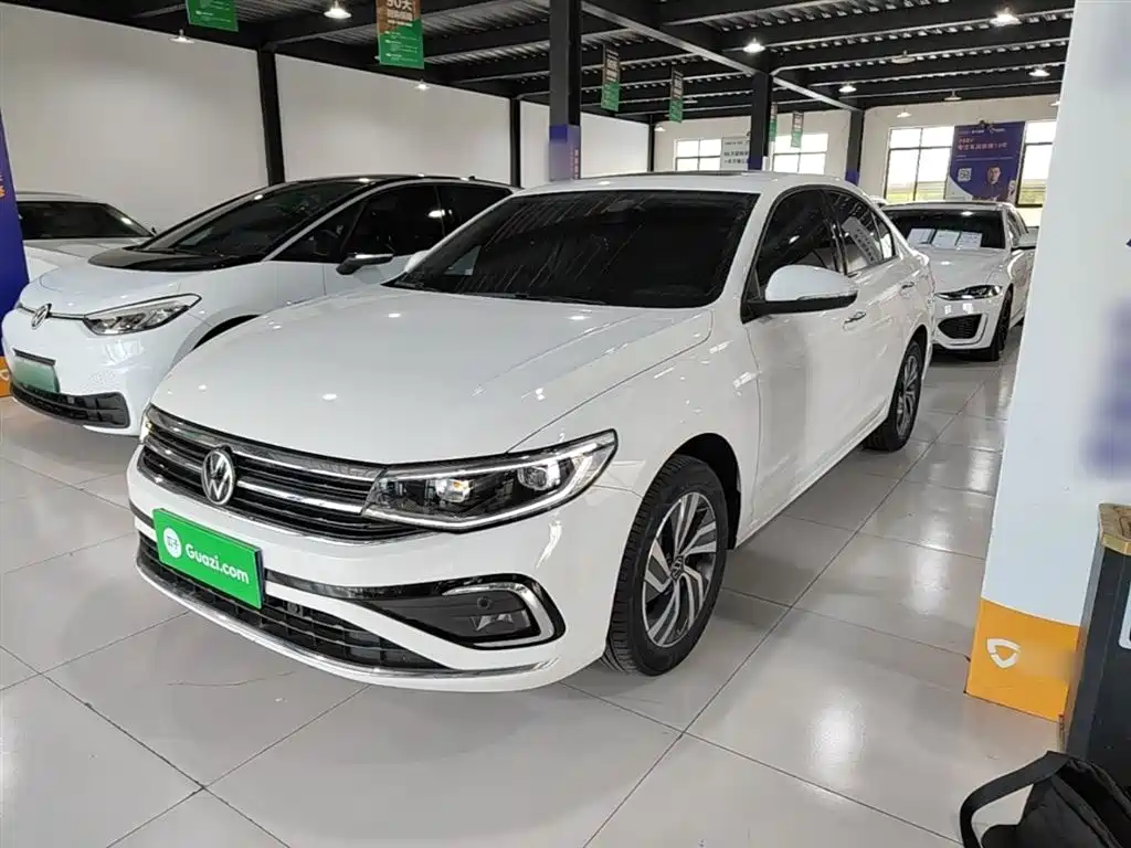 Volkswagen Bora 2024