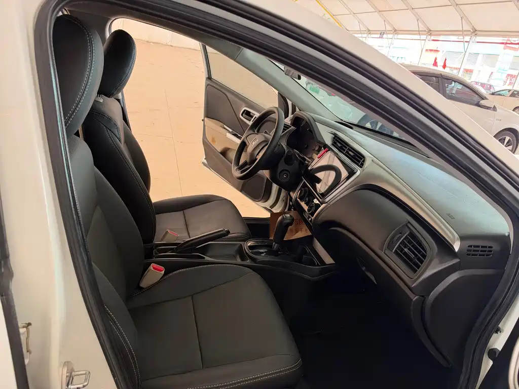 Honda City — миниатюра 24