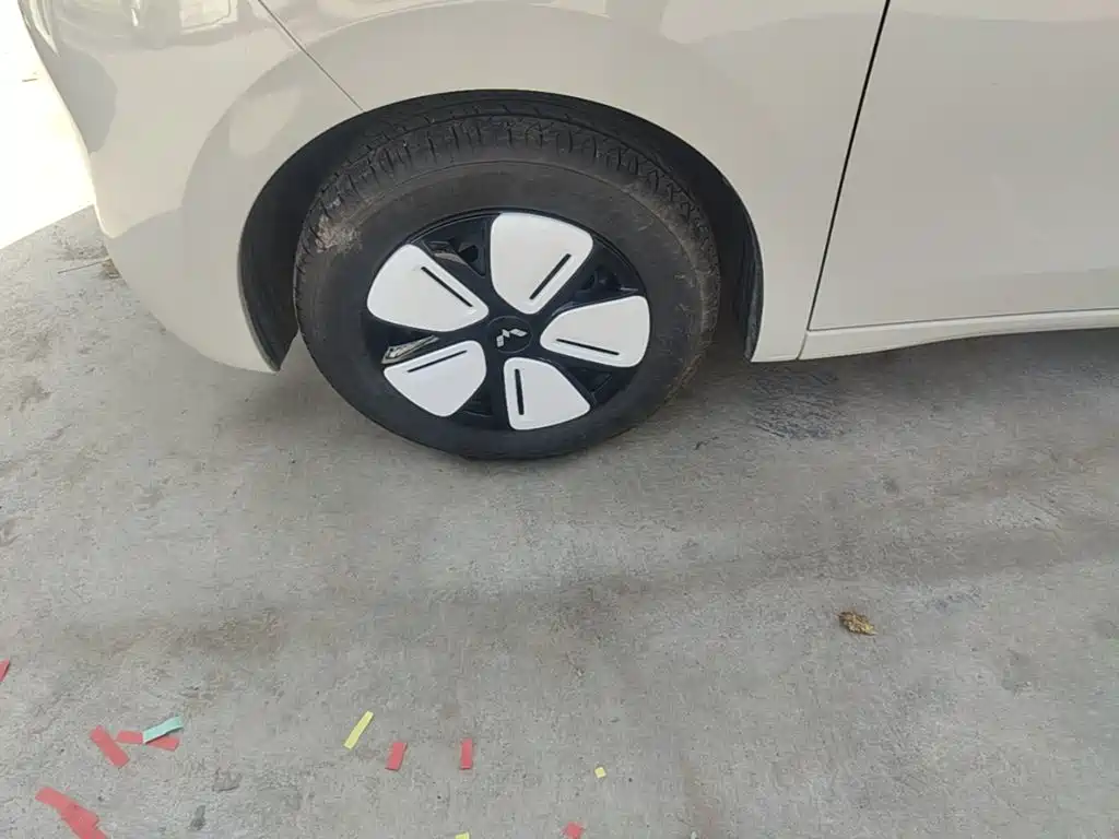 Wuling MINIEV — миниатюра 23