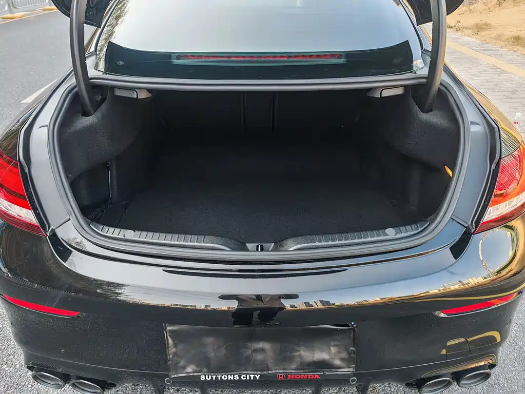 MERCEDES-BENZ C CLASS AMG