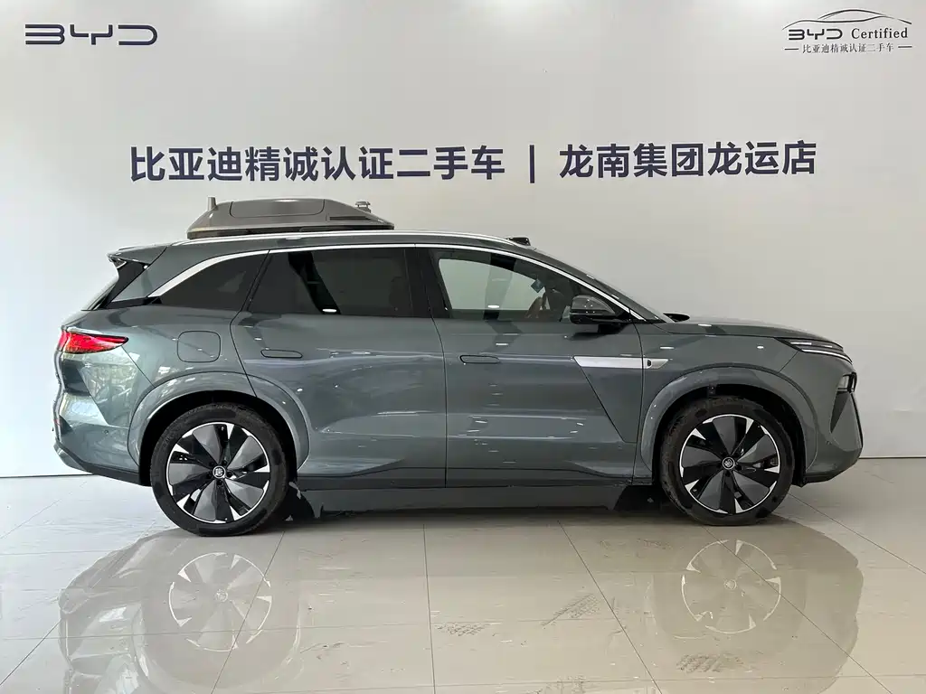 BYD TANG L