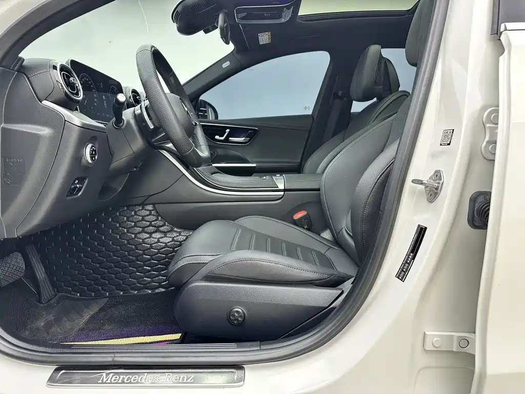 Mercedes-Benz C-Class New Energy Facelift 2 C 350 eL, фото 8