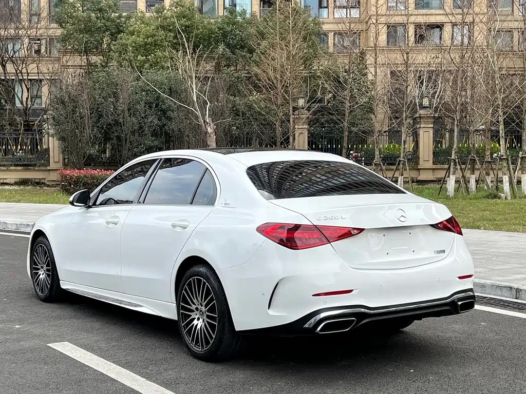 MERCEDES-BENZ C CLASS