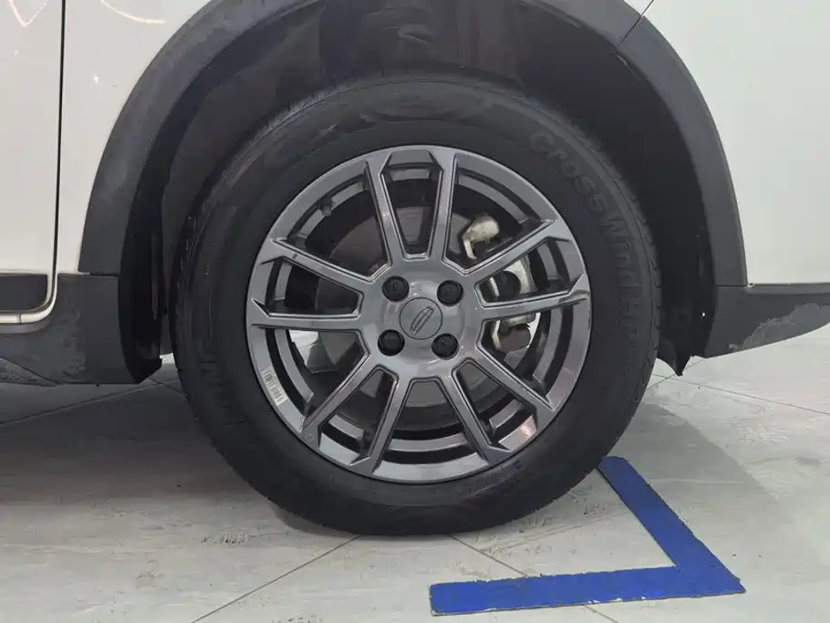 Geely Vision X3 X3 2021 PRO 1.5L CVT Luxury