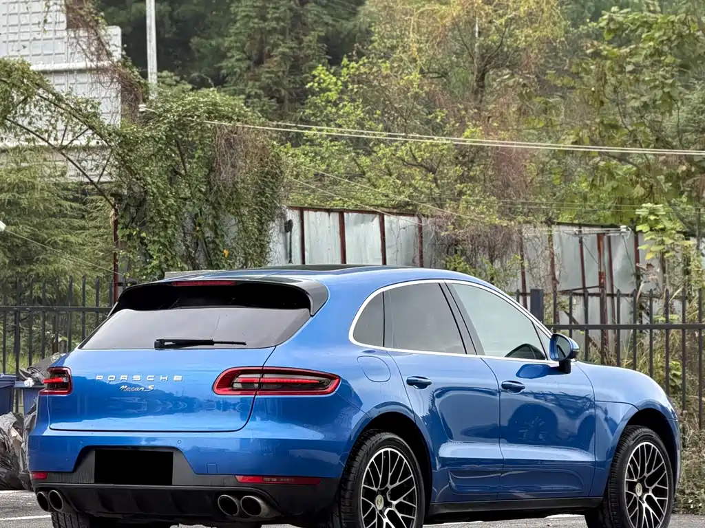Porsche Macan — миниатюра 8