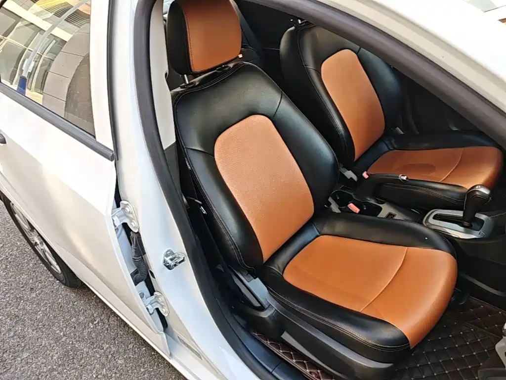 Chevrolet Aveo — миниатюра 25