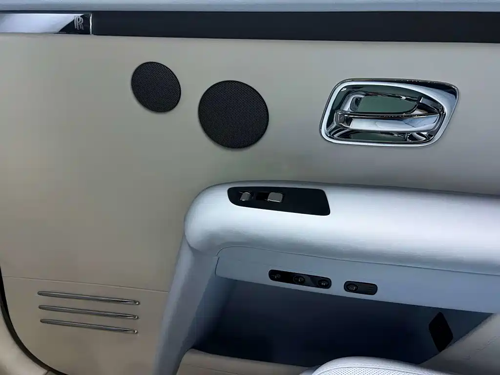 Rolls-Royce Ghost — миниатюра 30