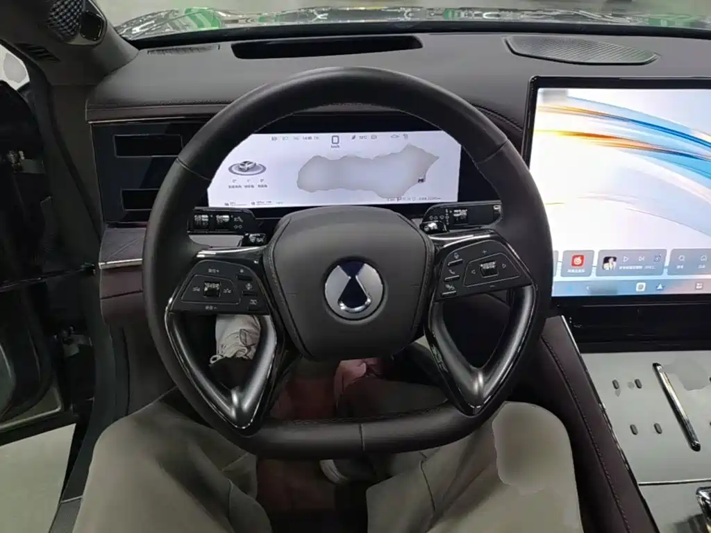 Denza Denza Z9GT — миниатюра 11