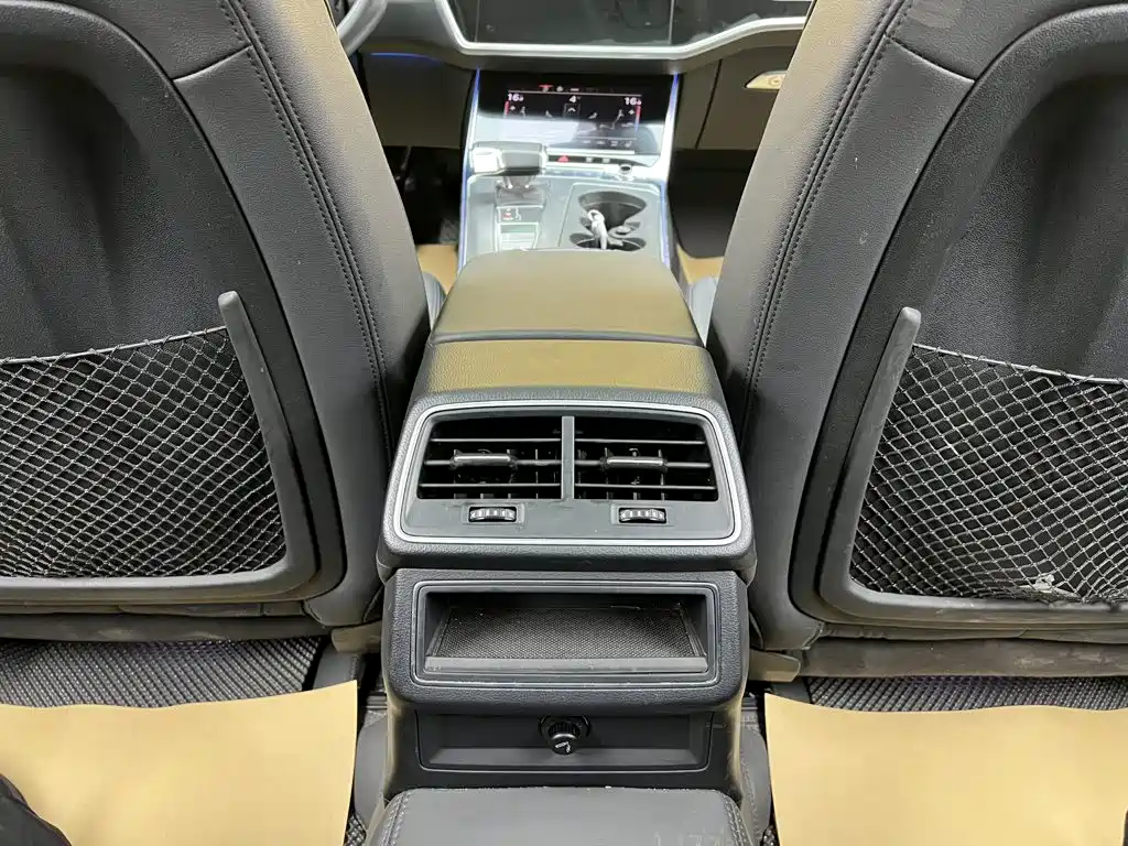 Audi A6 (Import) — миниатюра 31