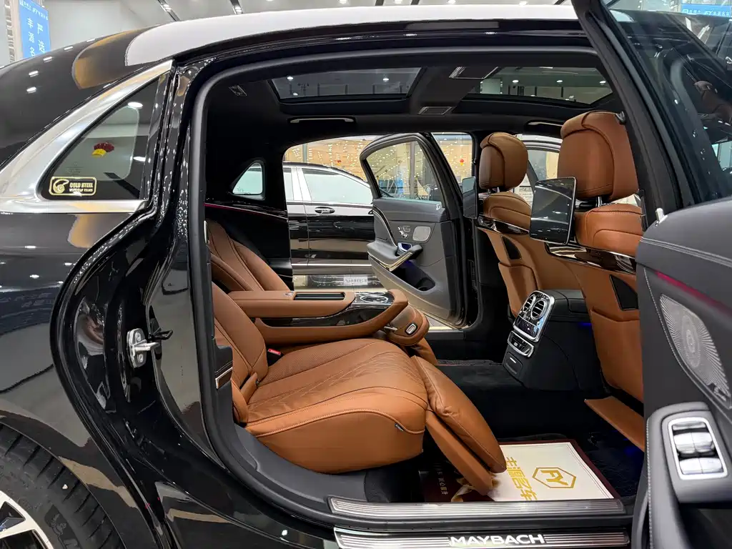 Mercedes-Benz S-Class — миниатюра 10