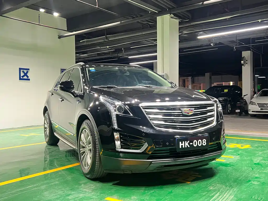 CADILLAC XT5