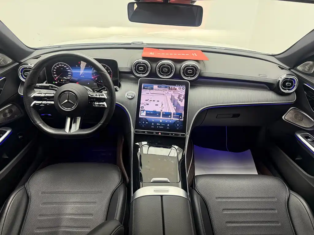 Mercedes-Benz C-Class — миниатюра 8