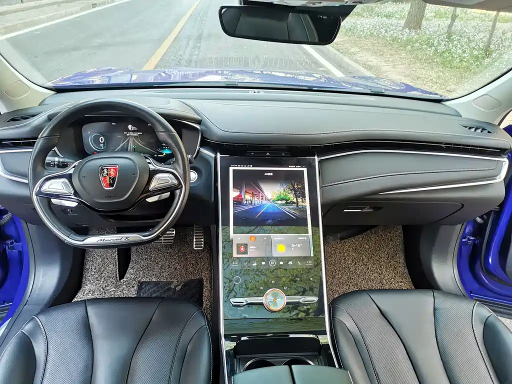 Roewe MARVEL X — миниатюра 11