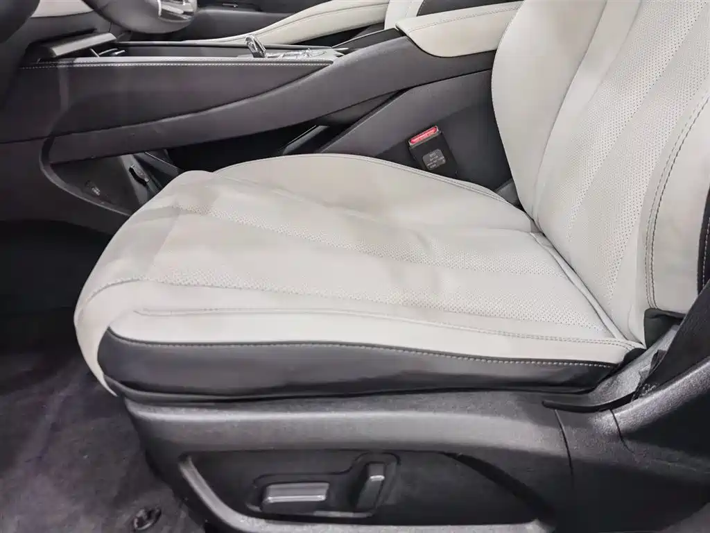 BYD SEAL 06 NEW ENERGY