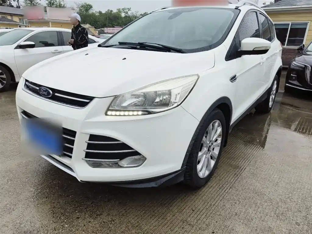 Ford Kuga 2016