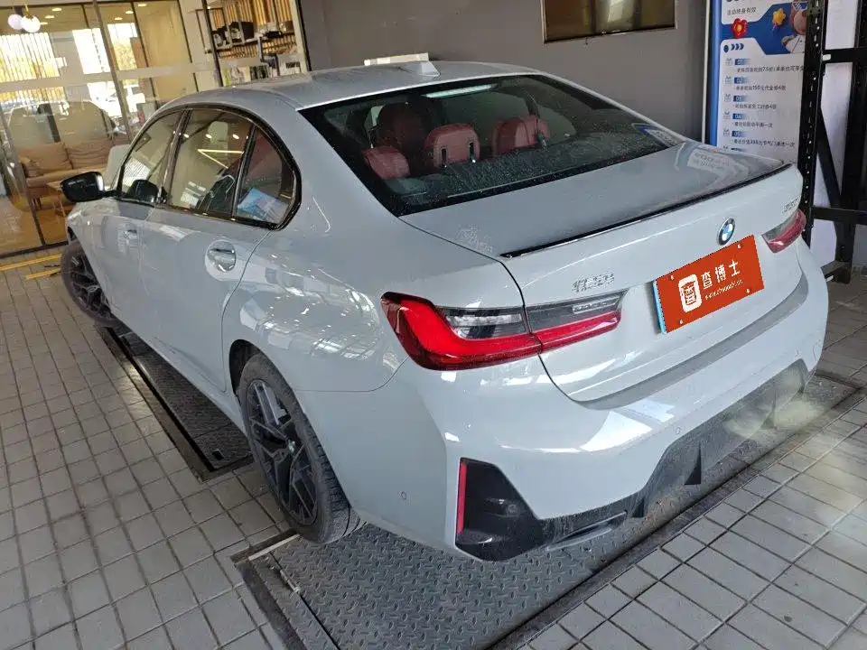 BMW 3 Series — миниатюра 4