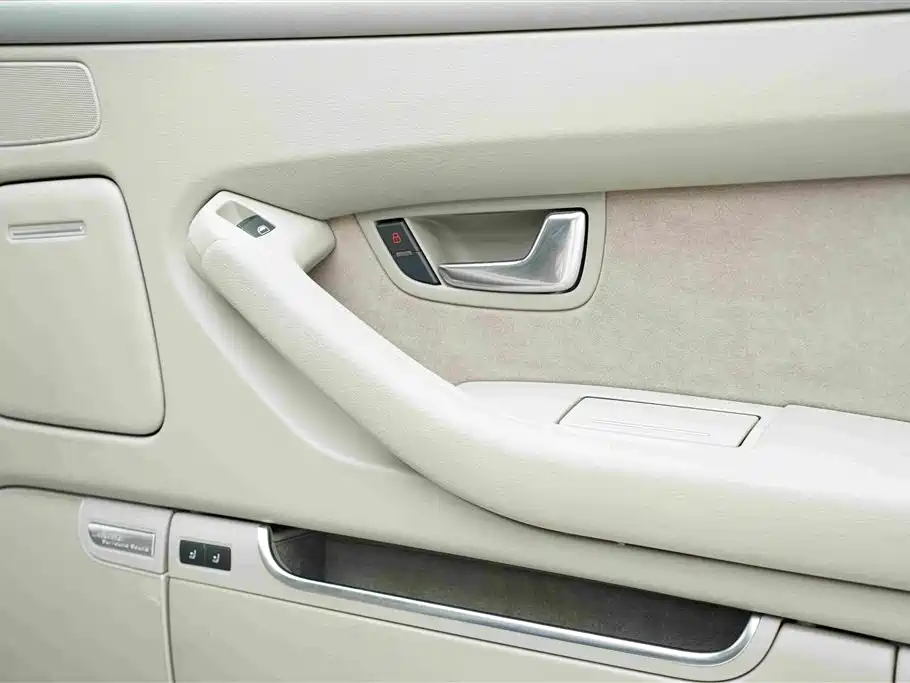 Audi A8 — миниатюра 34