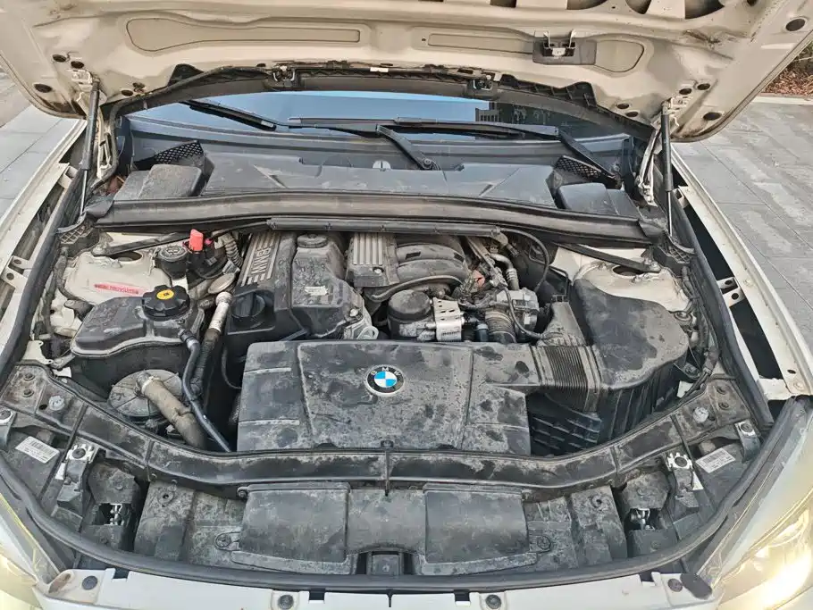 BMW X1 (Import) — миниатюра 10