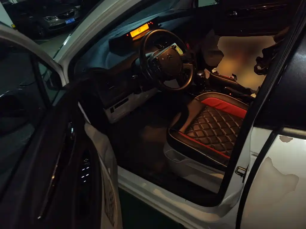 Citroen C-Quatre — миниатюра 17