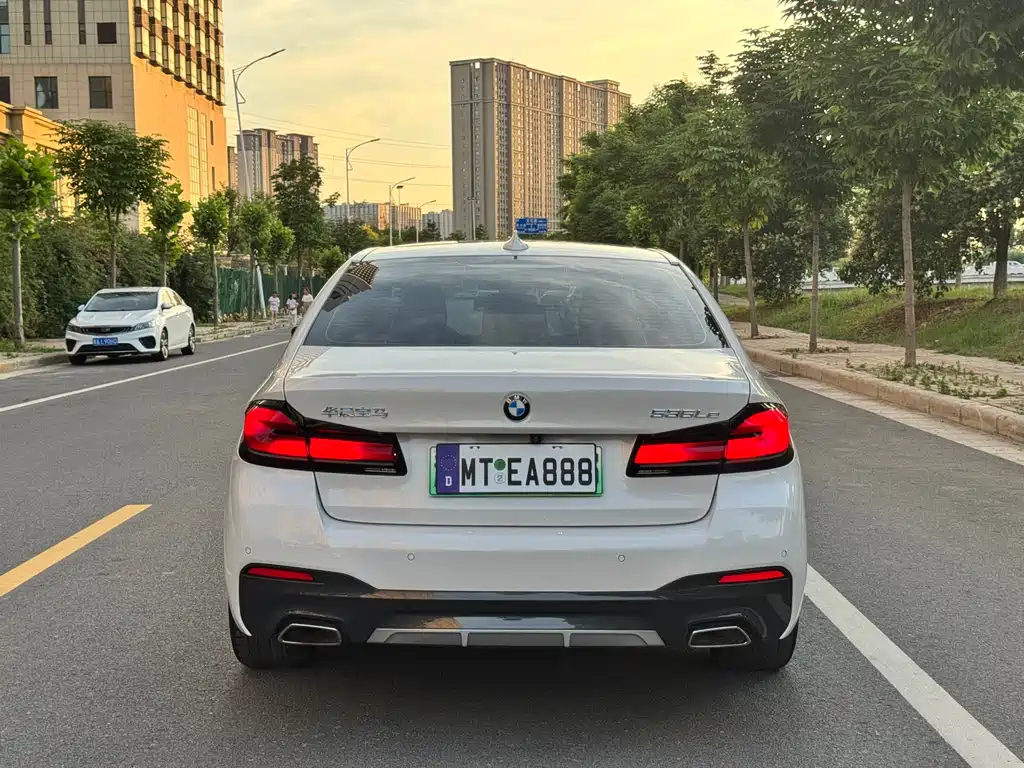 BMW 5 Series 5 2021 535Le M Sport