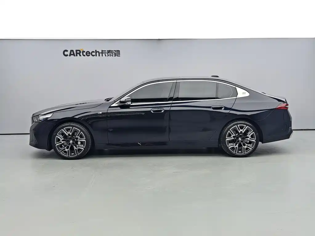 BMW 5 Series 5 2024 530Li Premium M Sport
