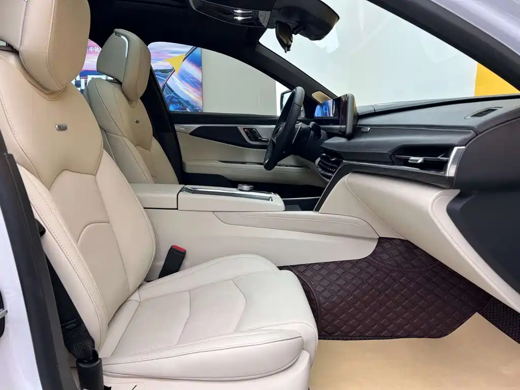 Cadillac CT6 — миниатюра 18