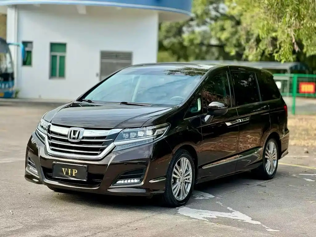 Honda Elysion 2017