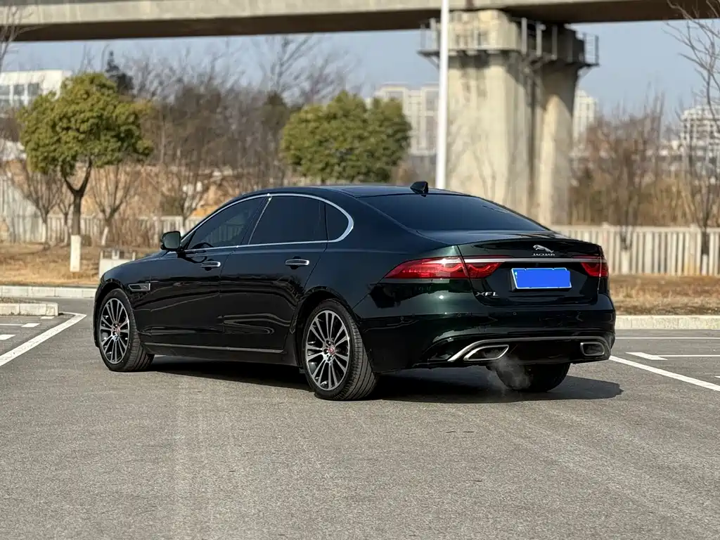 JAGUAR XFL