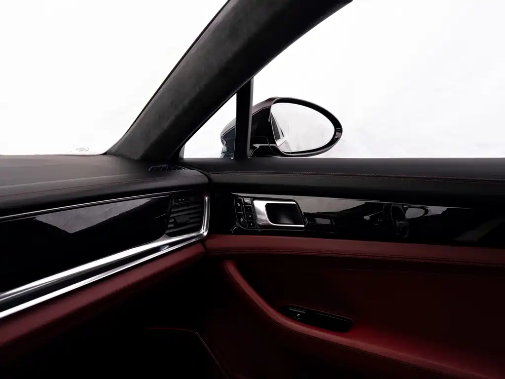 Porsche Panamera — миниатюра 20