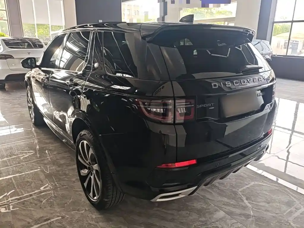 Land Rover Discovery Sport — миниатюра 23