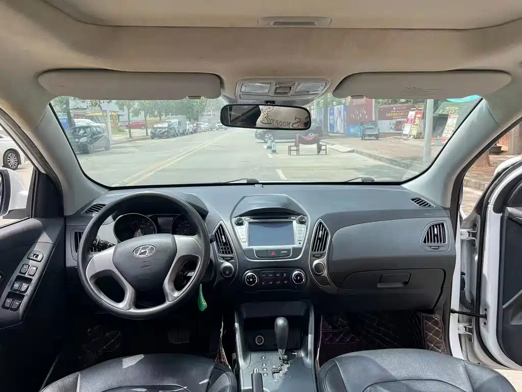 Hyundai ix35 — миниатюра 10
