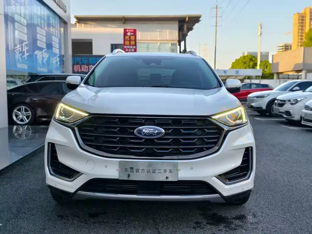 Ford Edge — миниатюра 3