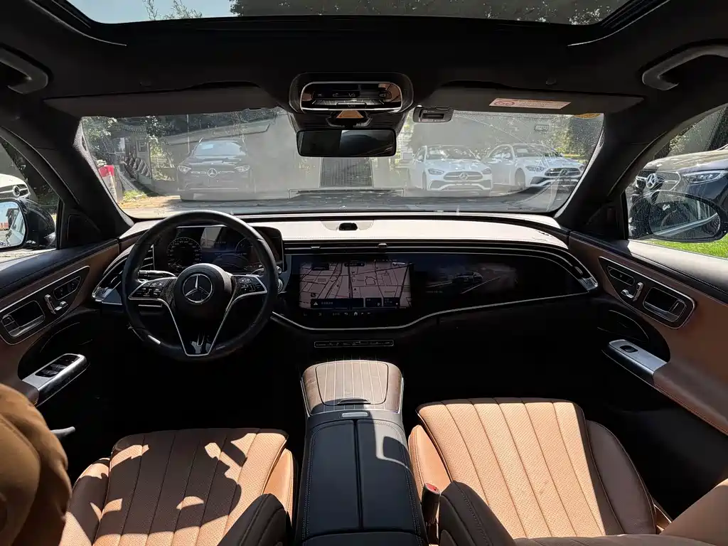 Mercedes-Benz E-Class E 2024 E 350 e L
