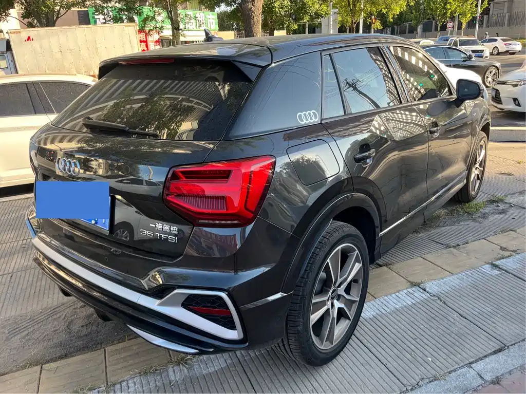 Audi Q2L — миниатюра 9