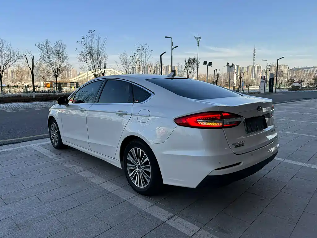 FORD MONDEO NEW ENERGY