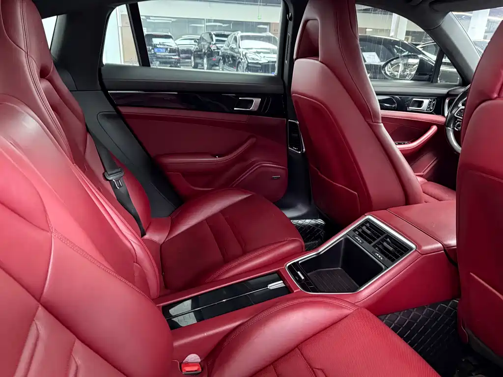 Porsche Panamera — миниатюра 16