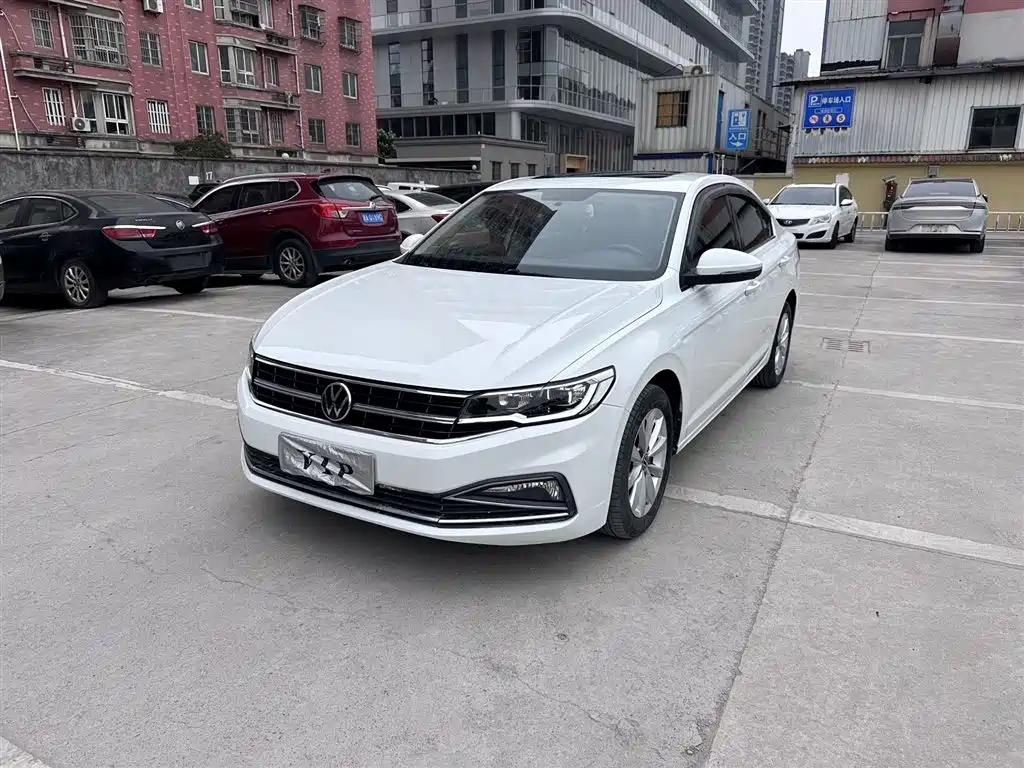 Volkswagen Bora 2021