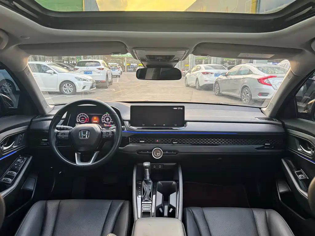 Honda Accord — миниатюра 5