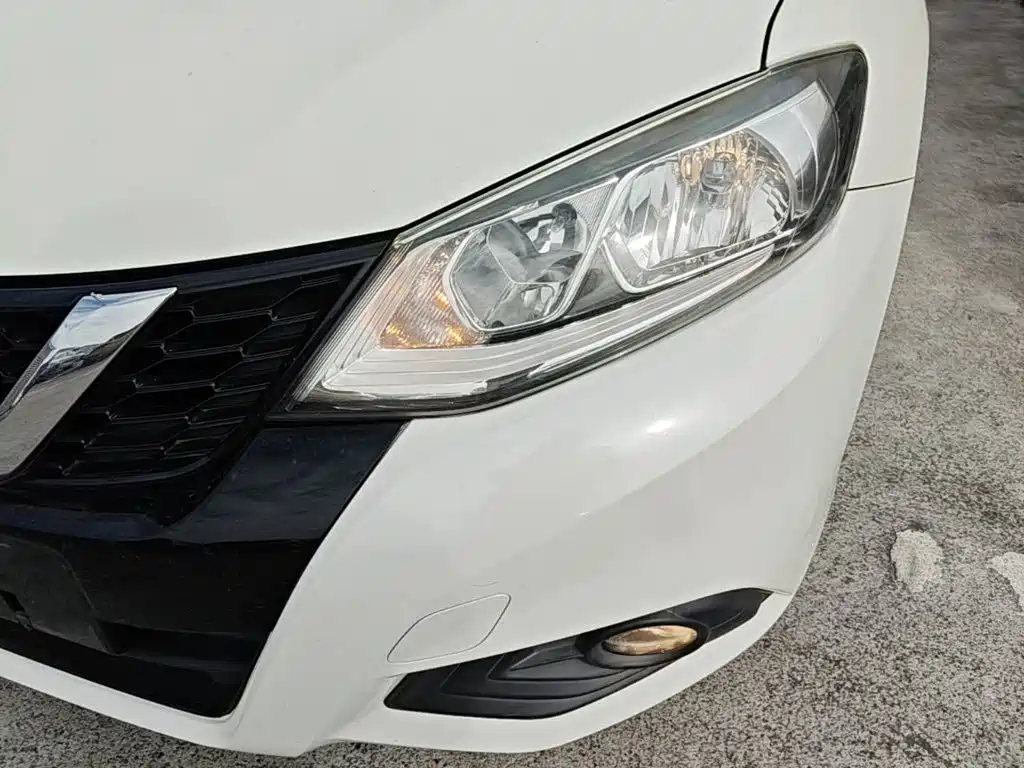 Nissan Tiida — миниатюра 24