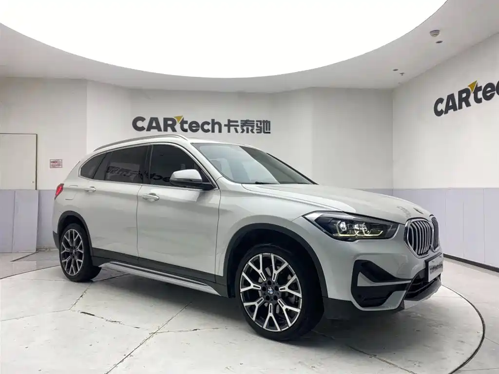 BMW X1 2022 xDrive25Li Premium