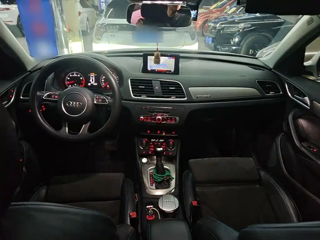 Audi Q3 — миниатюра 10