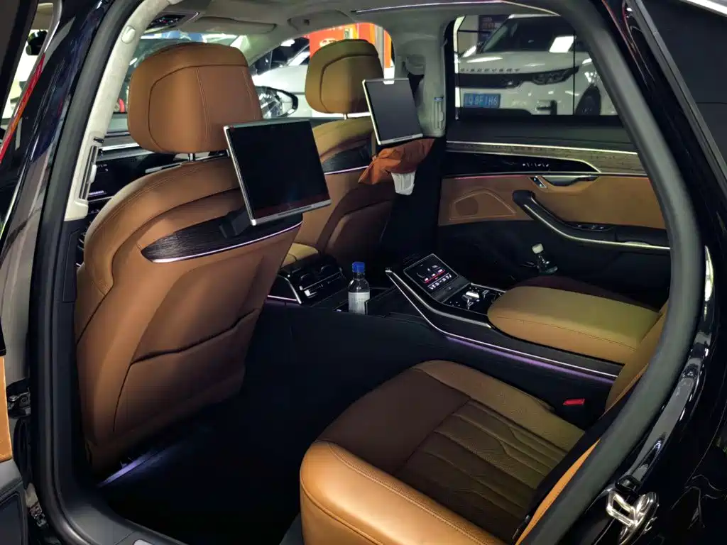 Audi A8 — миниатюра 13