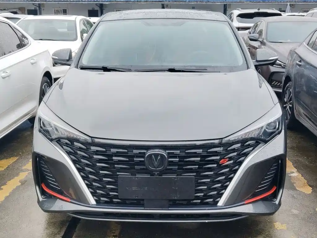 Changan Eado — миниатюра 2