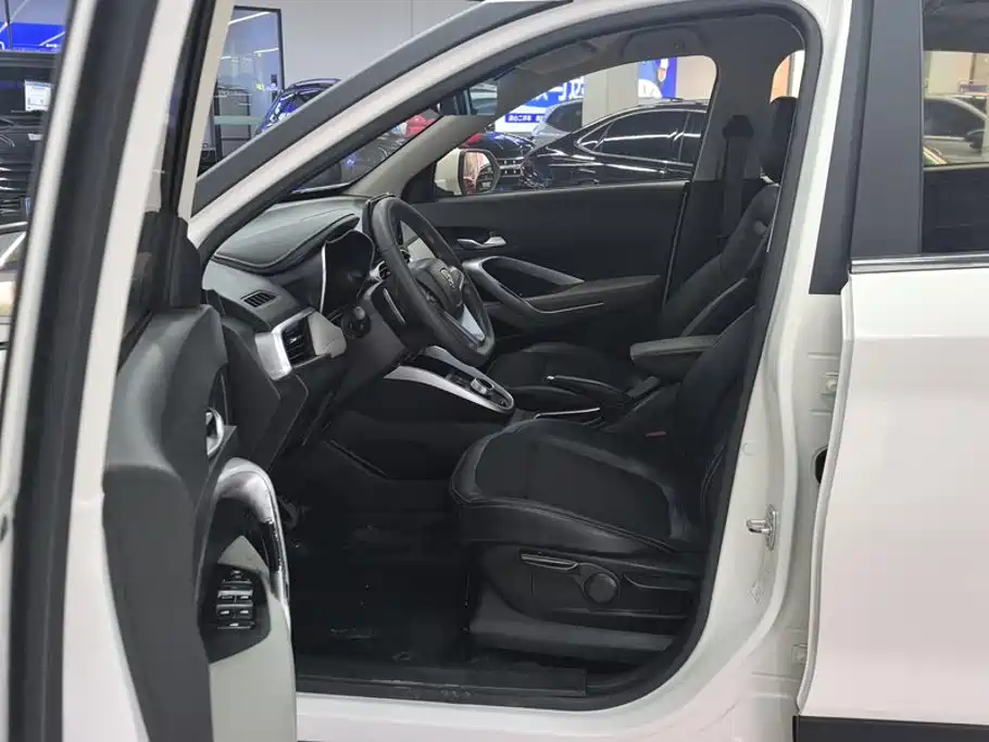 Baojun 510 2017 1.5L AT Fashion