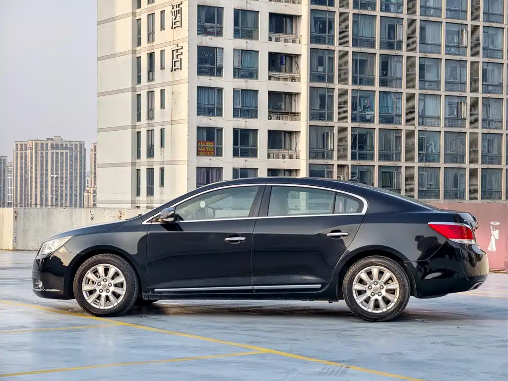 Buick LaCrosse 2012 2.4L SIDI