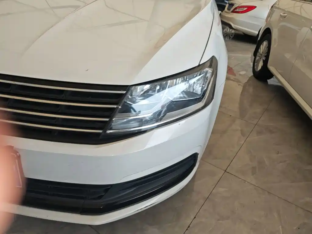 Volkswagen Lavida — миниатюра 24